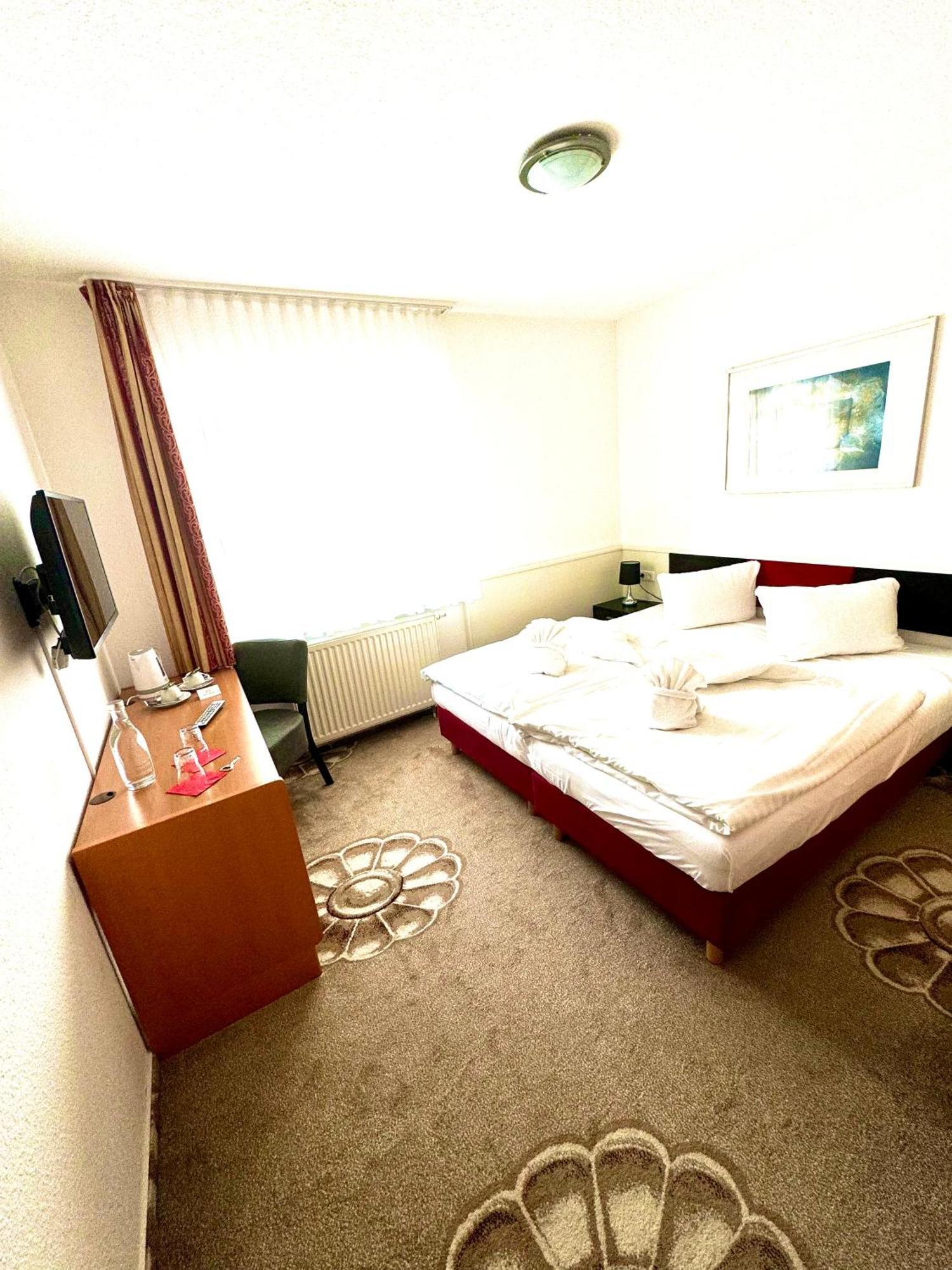 Wennigsen Dua Hotel מראה חיצוני תמונה